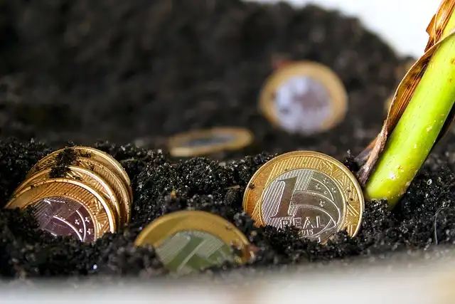 Emotional Spending Habits: How to Overcome Impulse Buys for Financial Peace