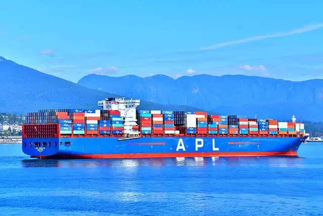 U.S. Trade Deficit Soars 42.2% in May, Reaching $77.6 Billion